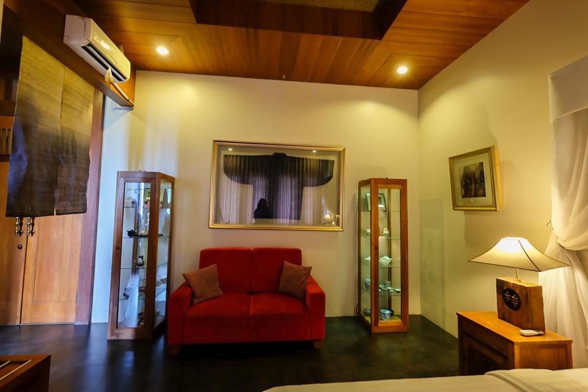 Rumah Stroberi Organic Farm & Family Lodge Lembang Exterior foto